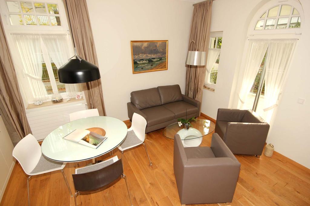 Villa Annabelle By Rujana Binz Habitación foto